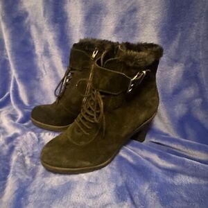 Aeropostale Black Heeled Boots with Fur Trim